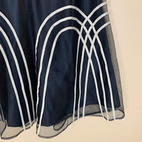 ANN TAYLOR • Skirt - Picture 6 of 7